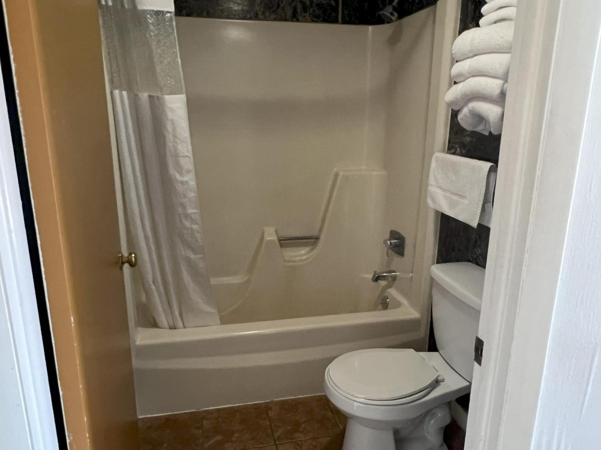 Travelodge By Wyndham Hershey Kültér fotó